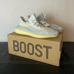 Adidas Yeezy Boost 350 V2 Cloud White